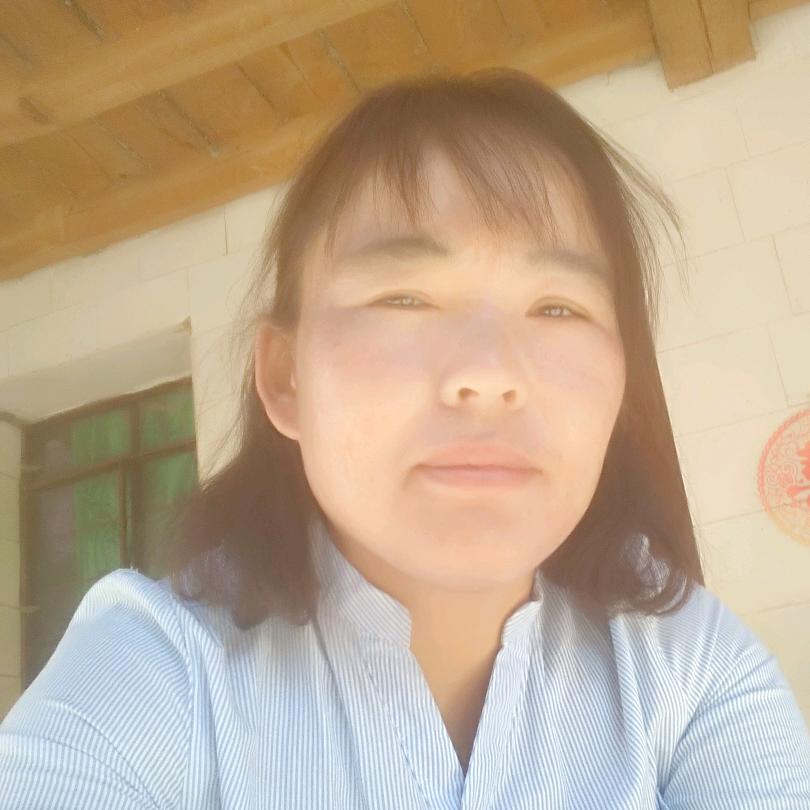 寒梅傲雪!
