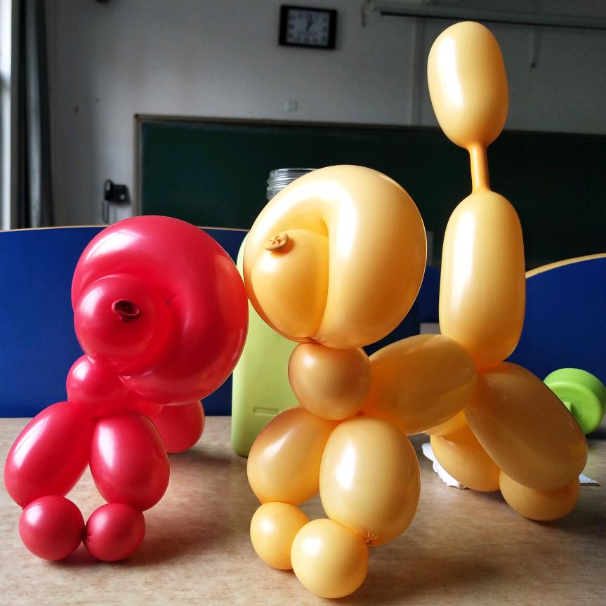 抓捕一只野生奥特曼