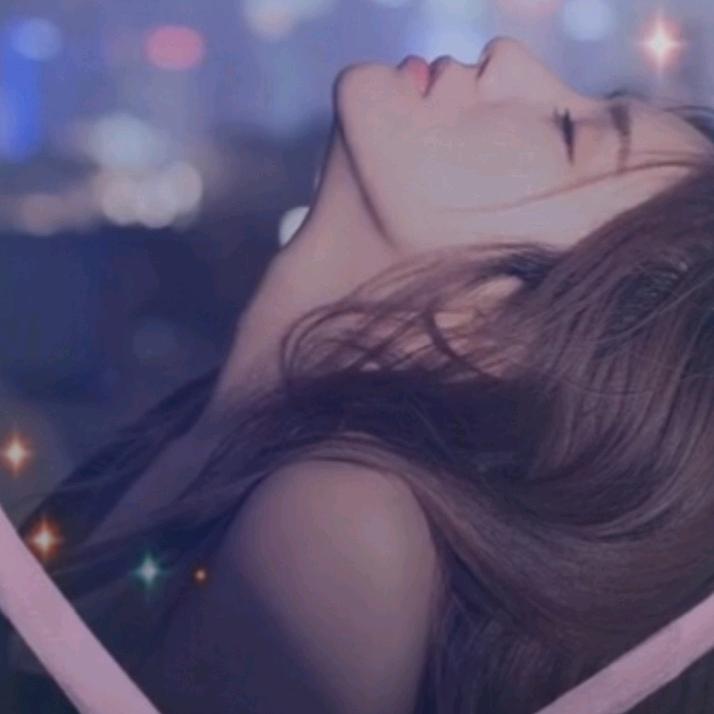 秋同学👩‍🎓