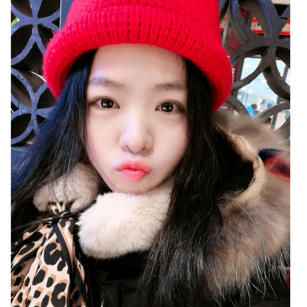 依文👄小苹果🍎