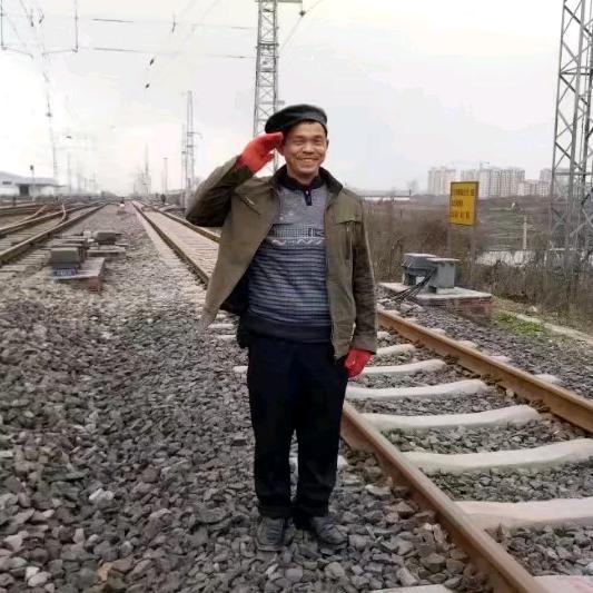 忠U钙走马古镇秦般运工