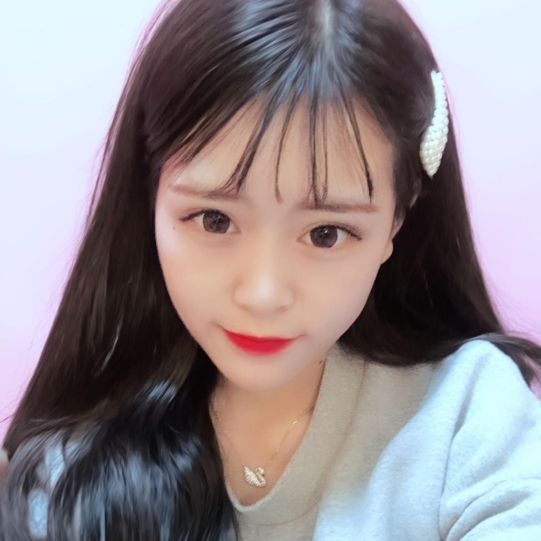 薇薇小可爱🍒