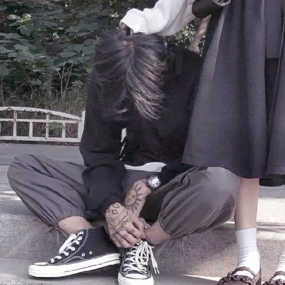 顾杳.