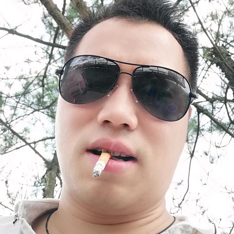 卷边韩超