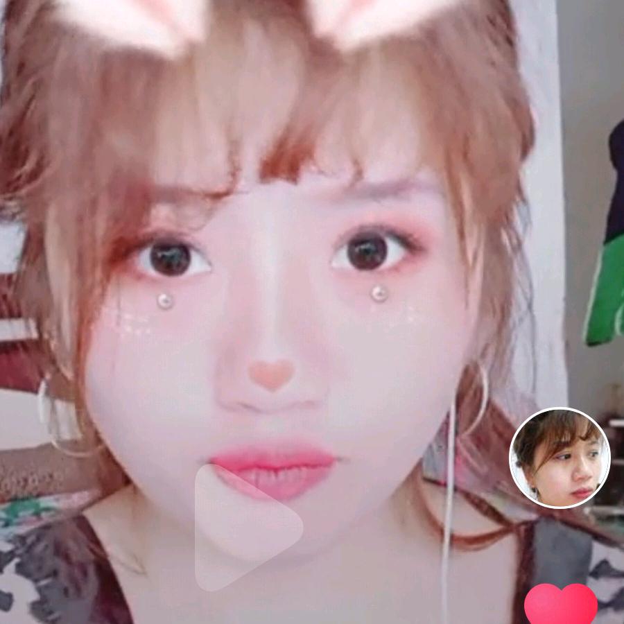 @妞