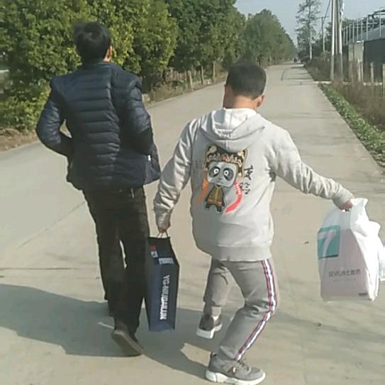 婷猪儿