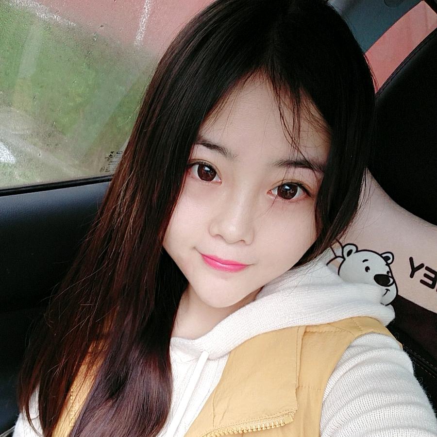 玉洁姐姐（六月龄）