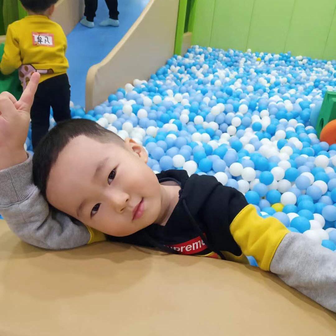 蓝极童话