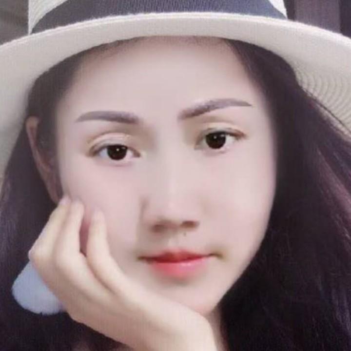 对你微笑纯属于礼貌