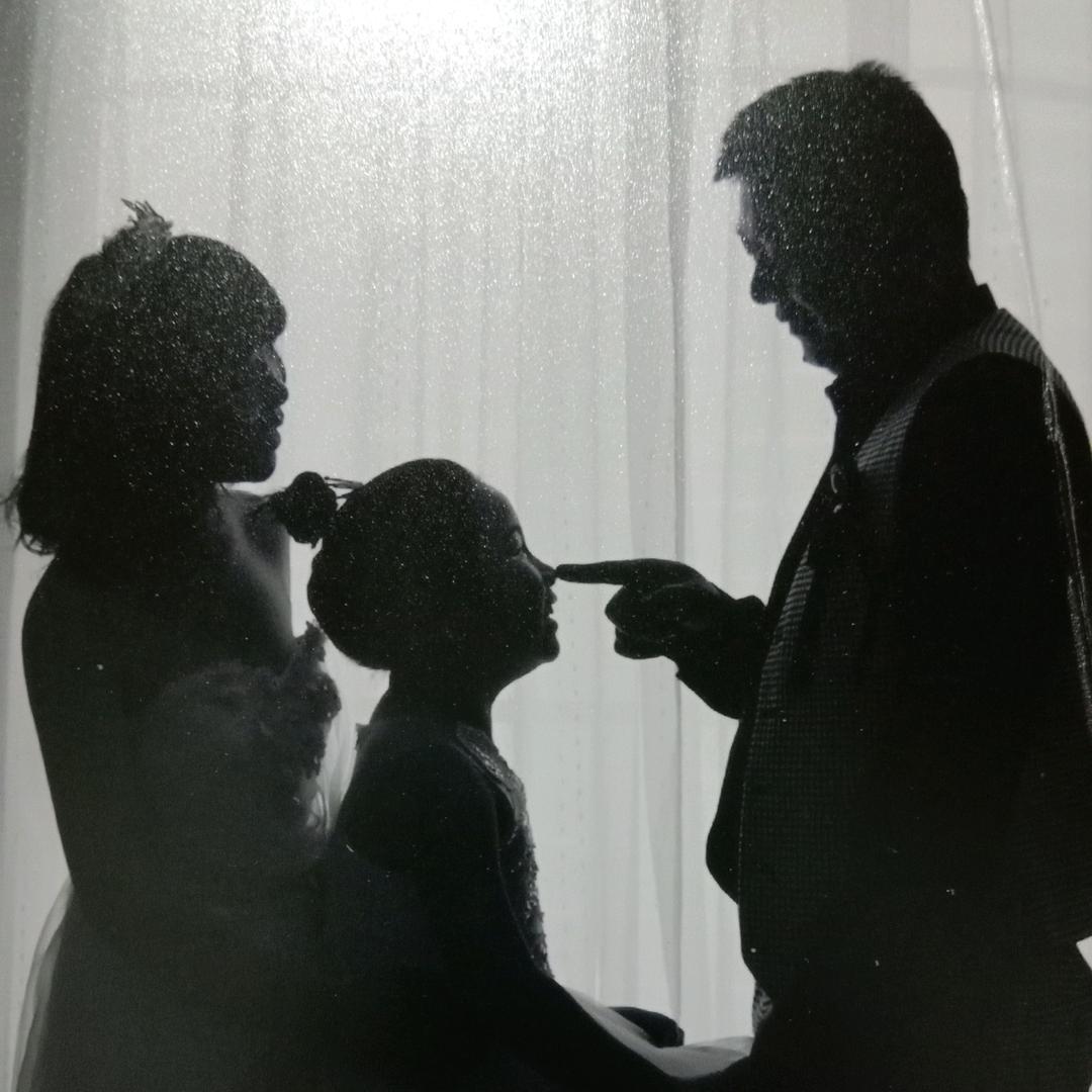 好远暴张╭(╯ε╰)╮人间李想♛