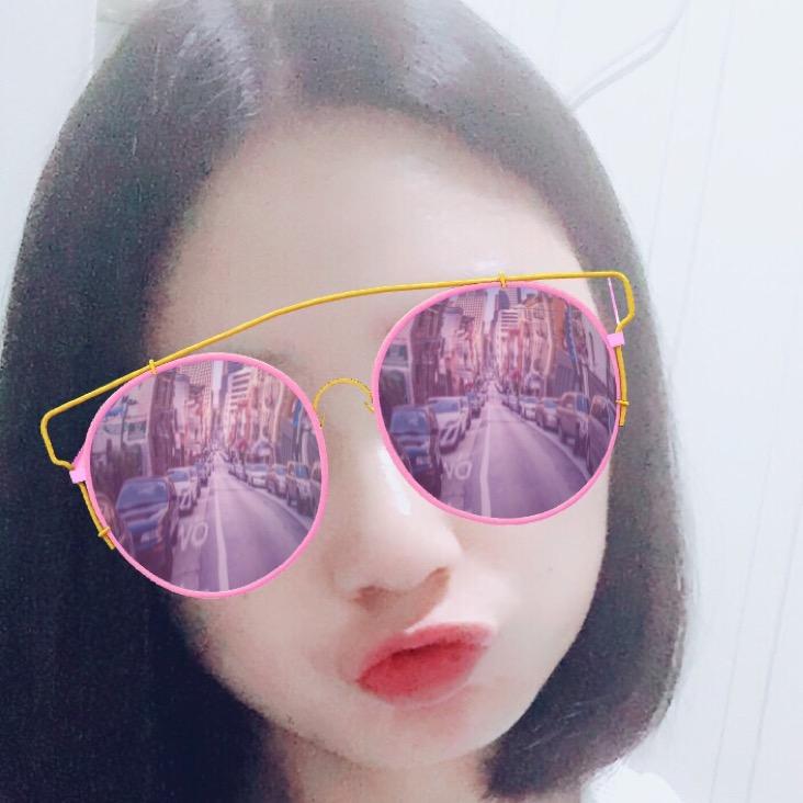 婷