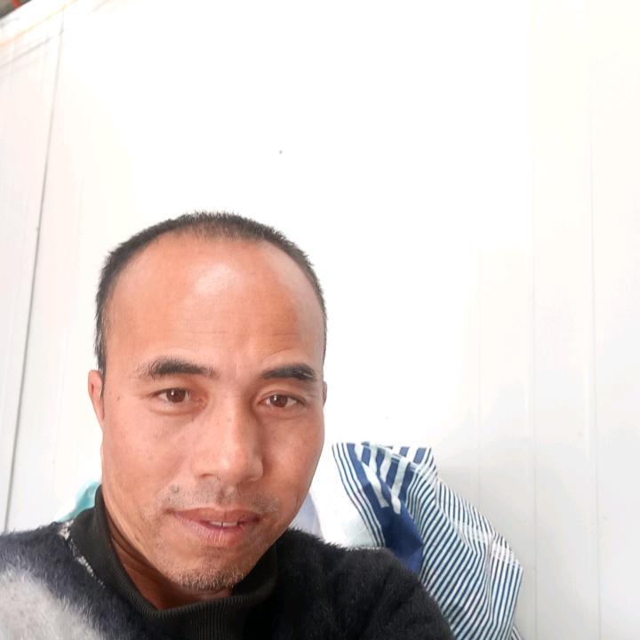罗小林