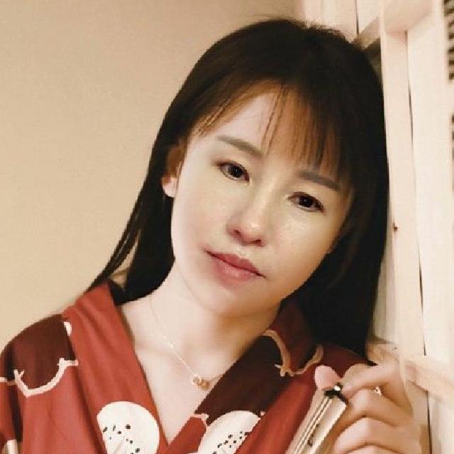 瓶子