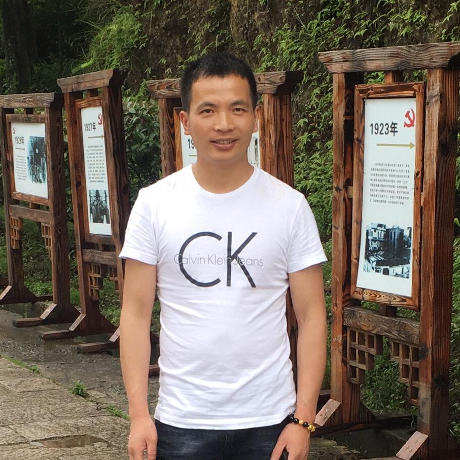 刘东亮在西班牙（羊79.07.27）