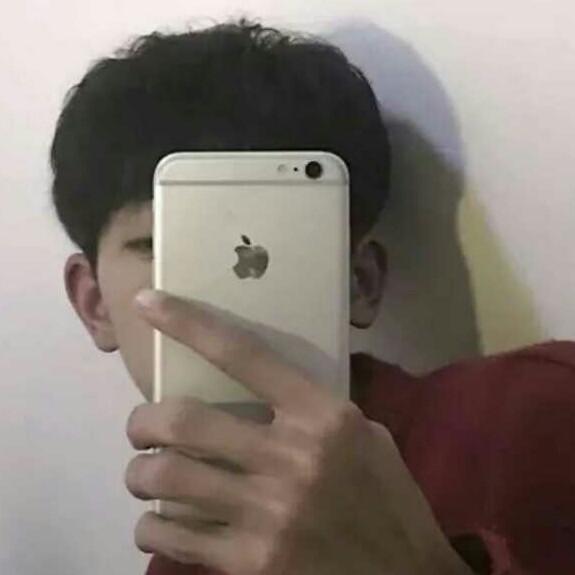 一甜小跟班