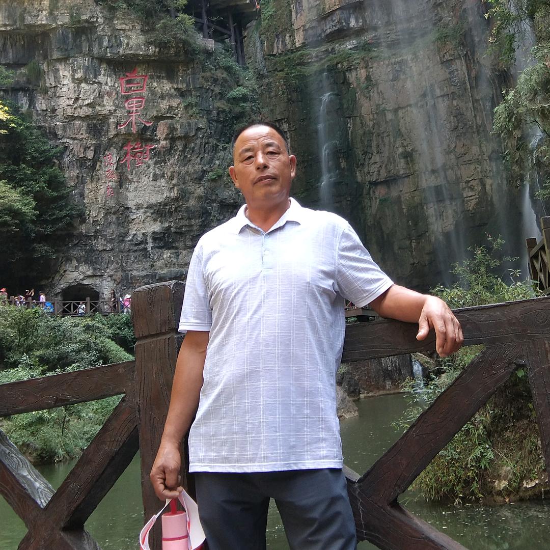 北午渡美的左国强