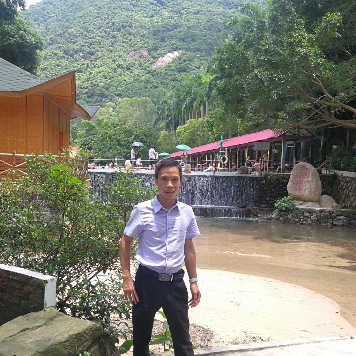 金鹰家电清洗-吴生