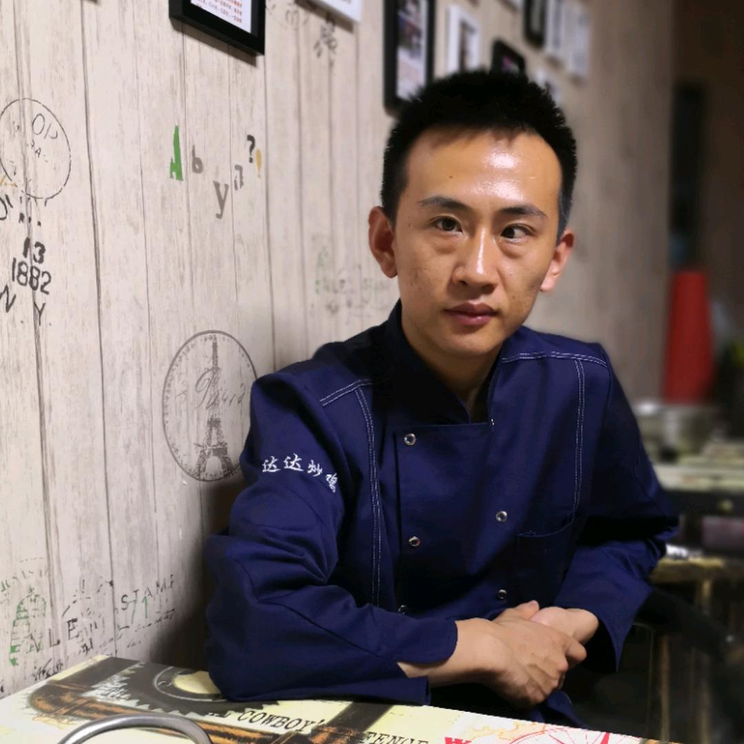 李湲湲（达达 脑瘫厨师）