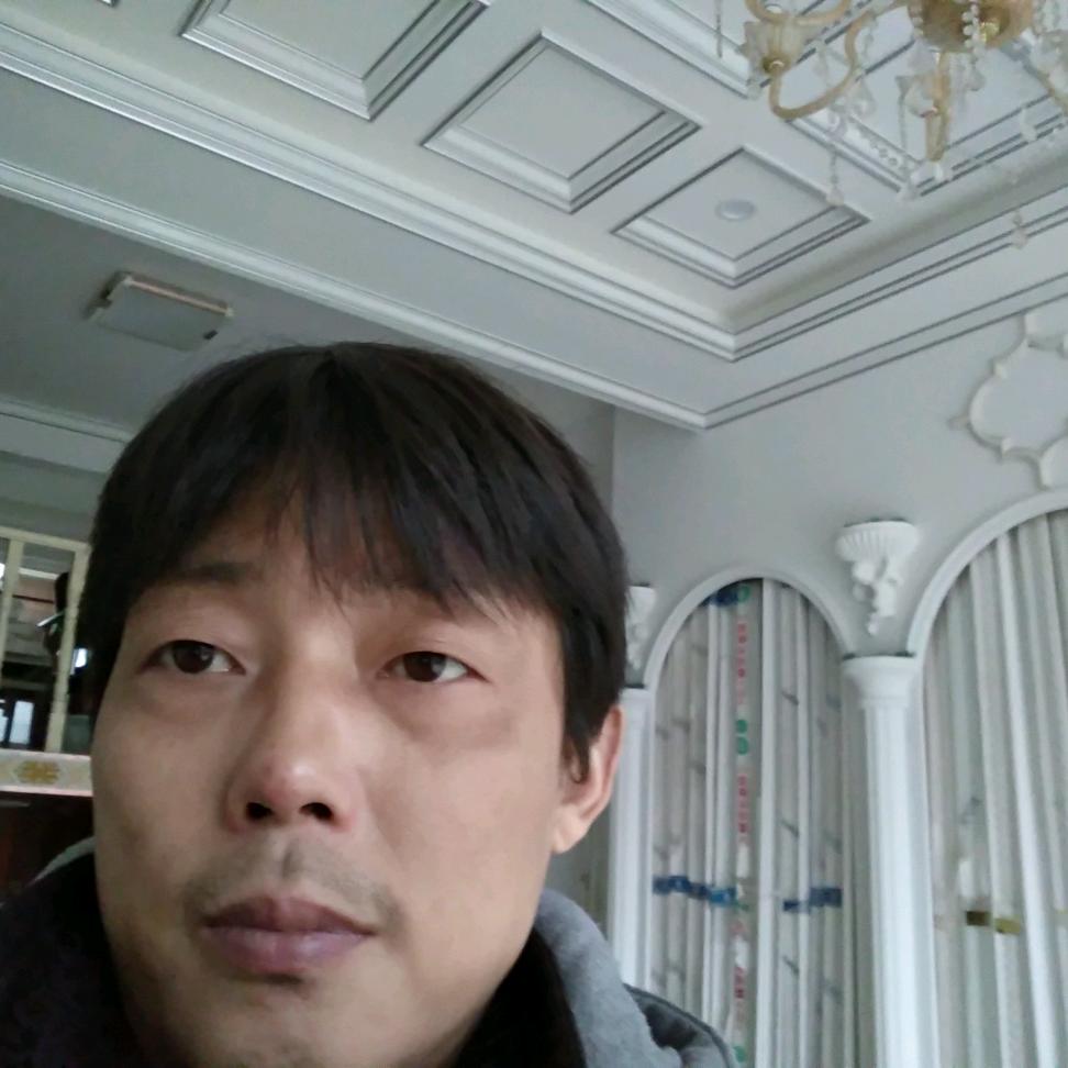 王为亚（Pu线条）