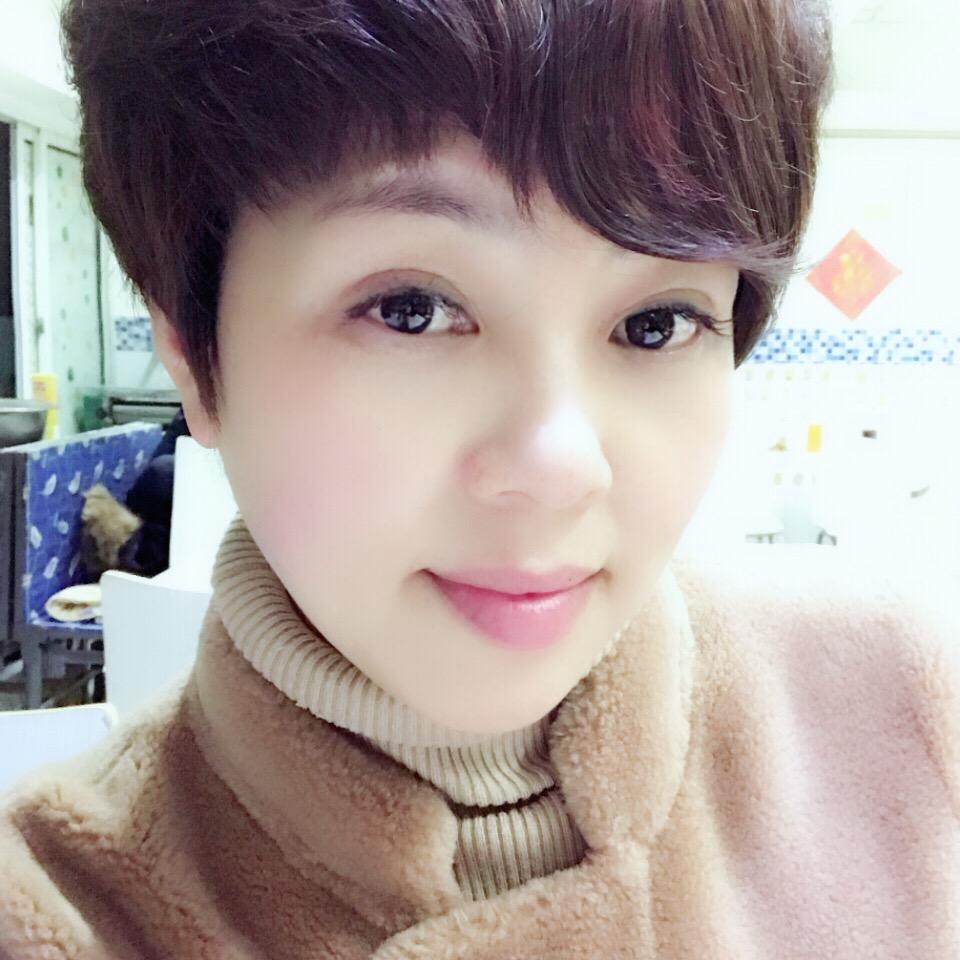 诸暨市卓英服装店