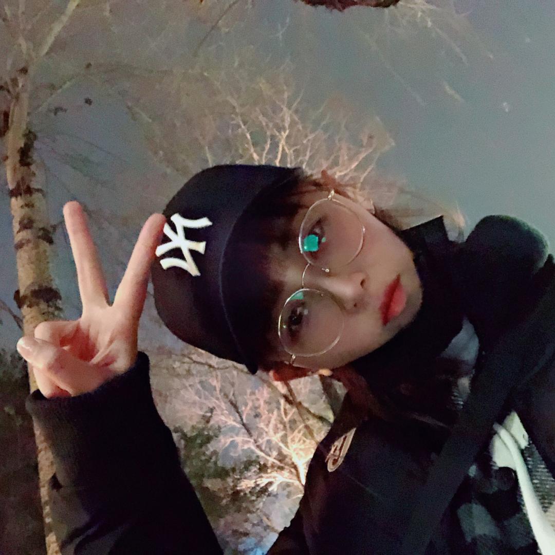 刘小能。 🌵