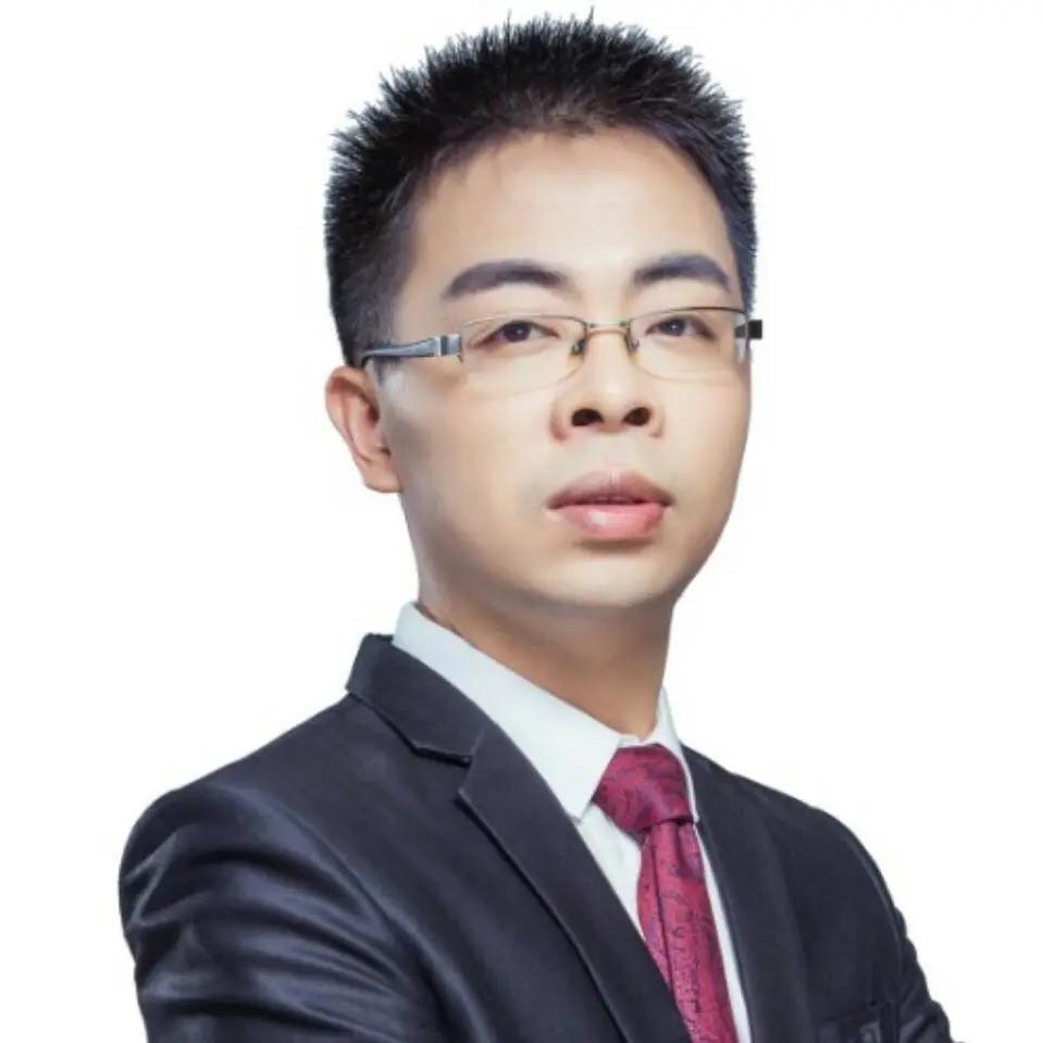 陆齐伟