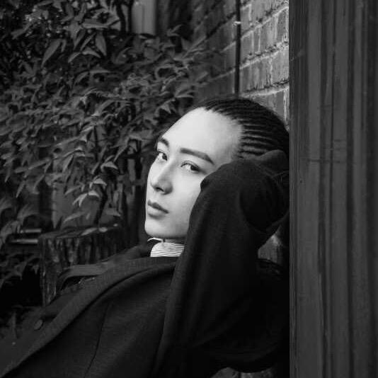 胡老师不谈文艺