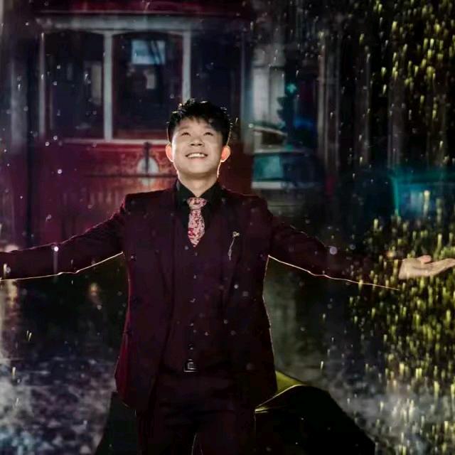 Mr.  李