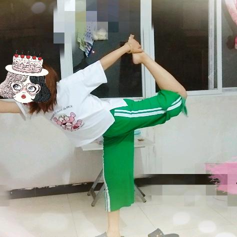💋💋勇敢的侯大玲💑💑