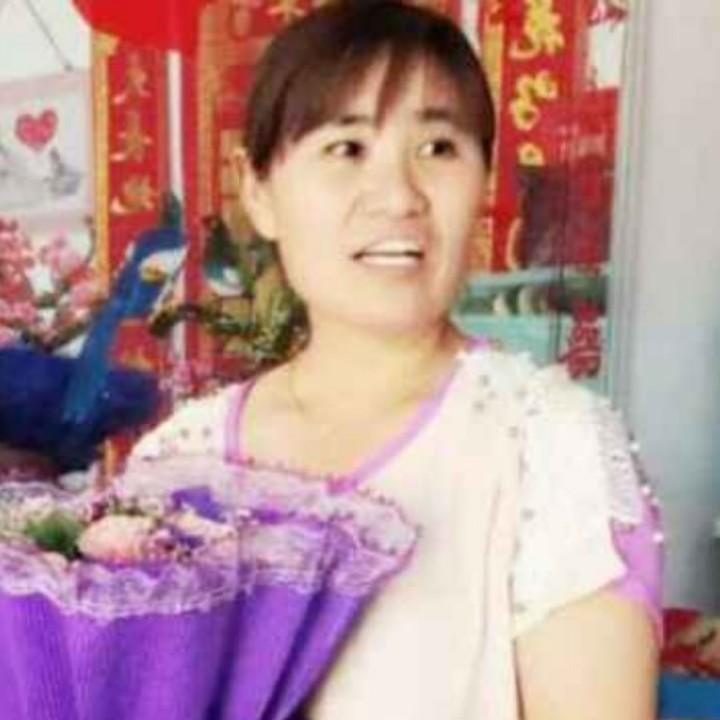 美丽如花的女人