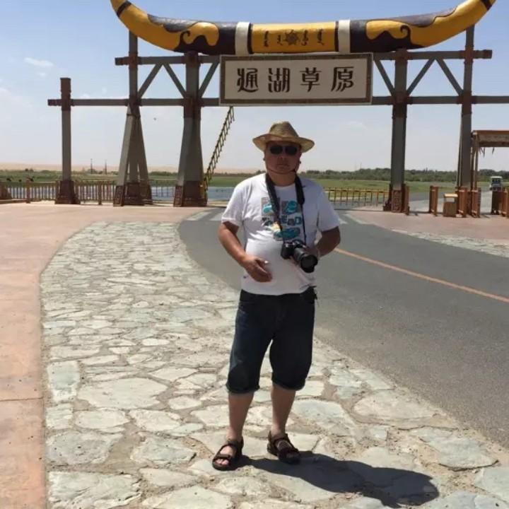 快乐的强哥