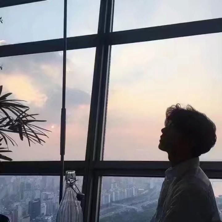 小新✘