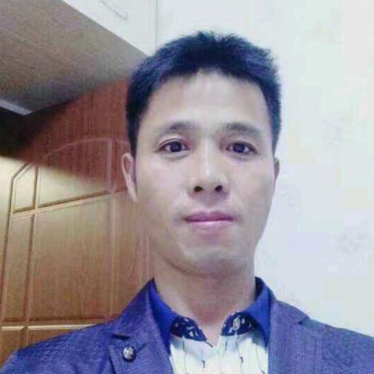 秦昱