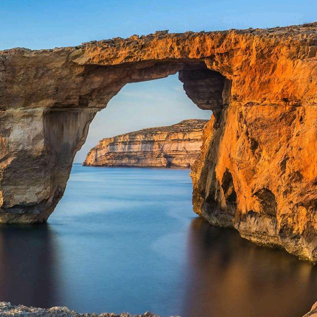 孤独的沙漠之狼