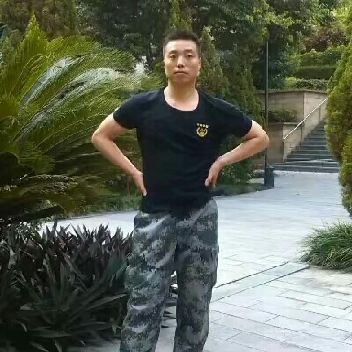 曾经是兵，强哥