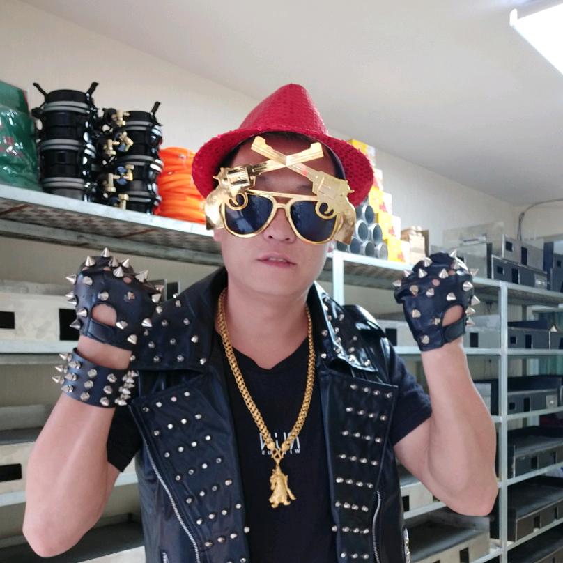 珲春鱿鱼哥🔥优鱼哥🔥1