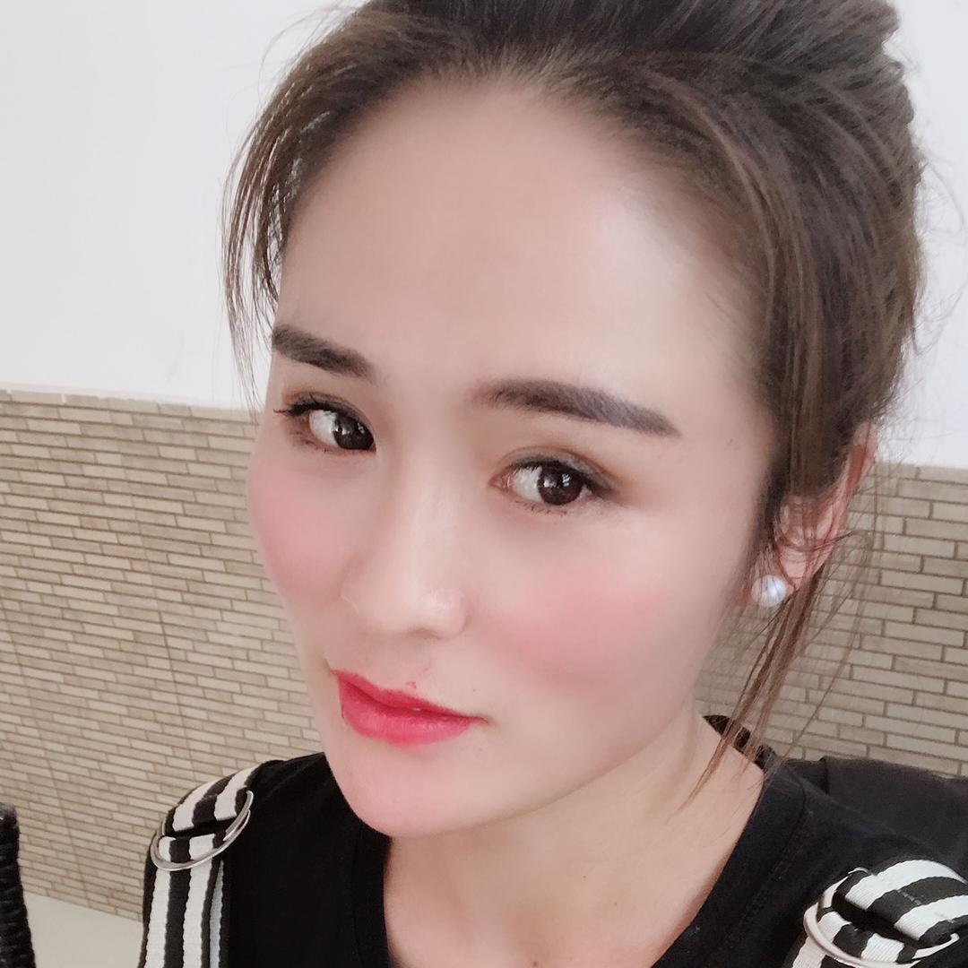 玉英姐姐（学习舞蹈）