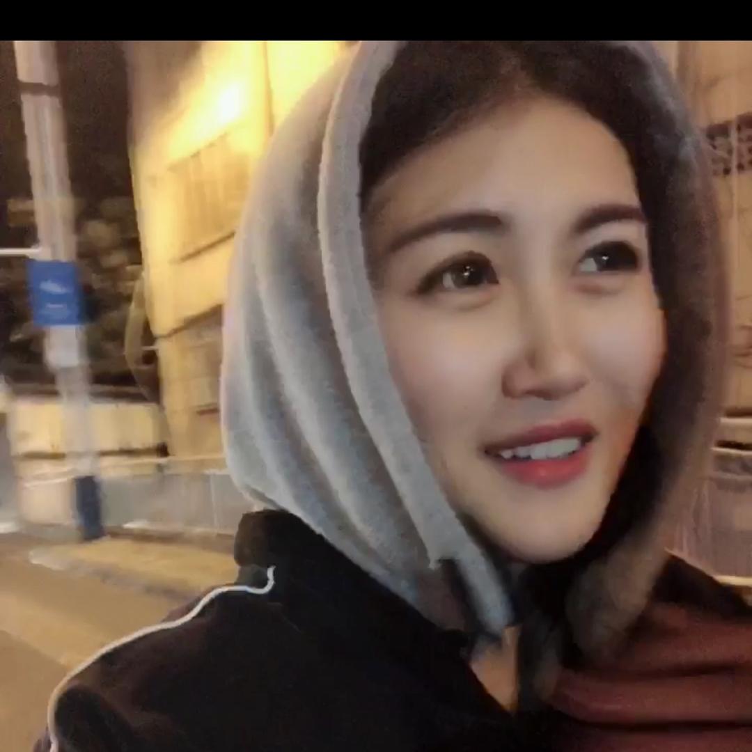 她们叫我大晨