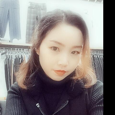 陈飞飞服饰店