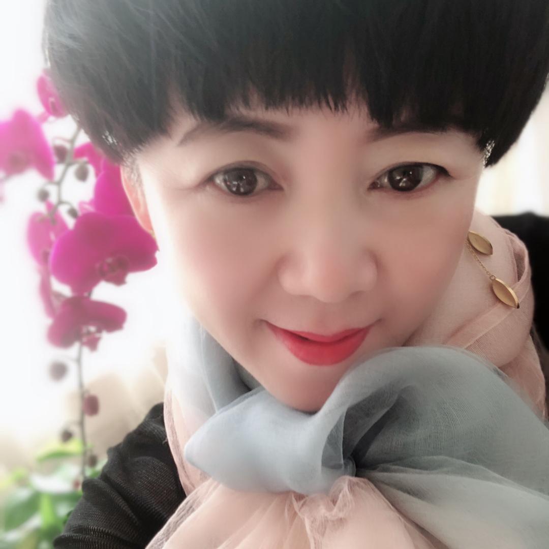 梦儿大红鹰女装