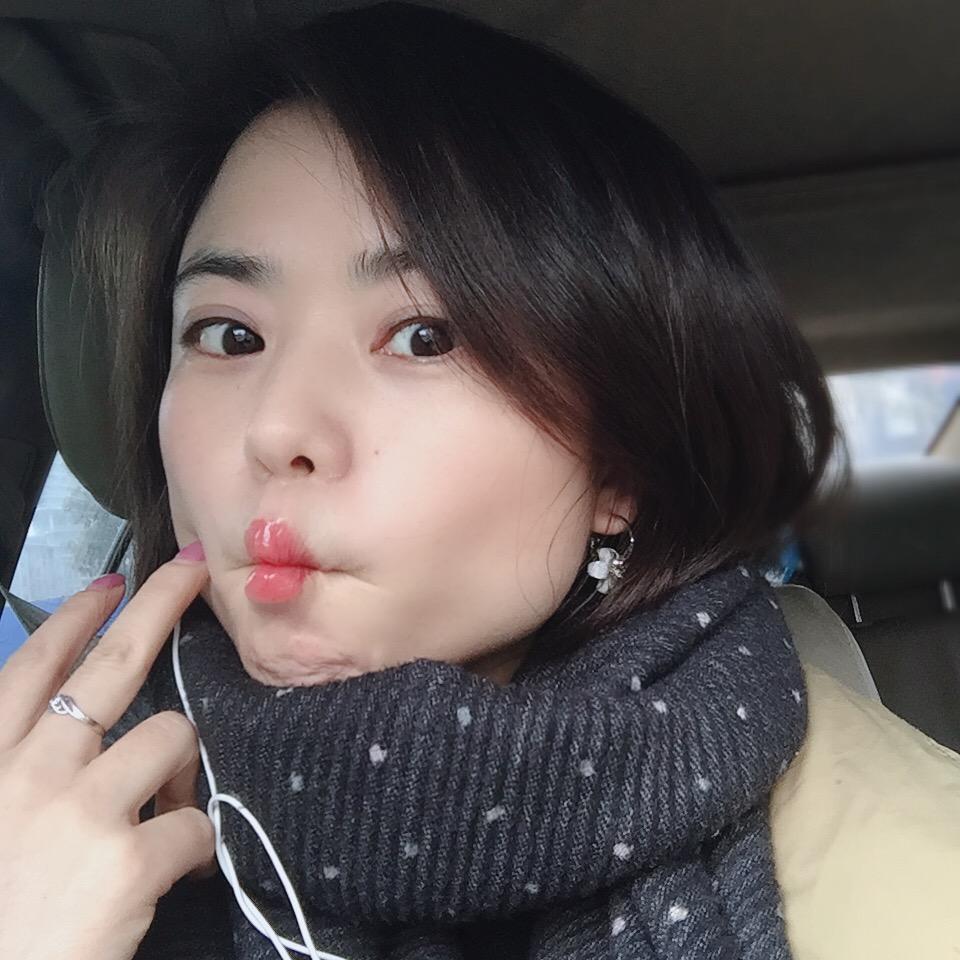 嘴角上扬