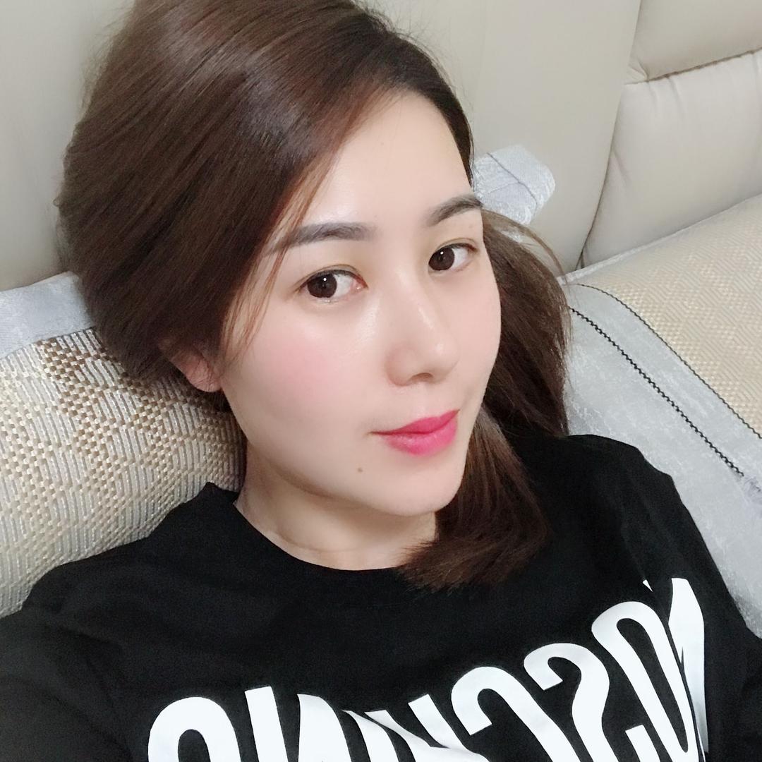 王麻拐的（老板娘）