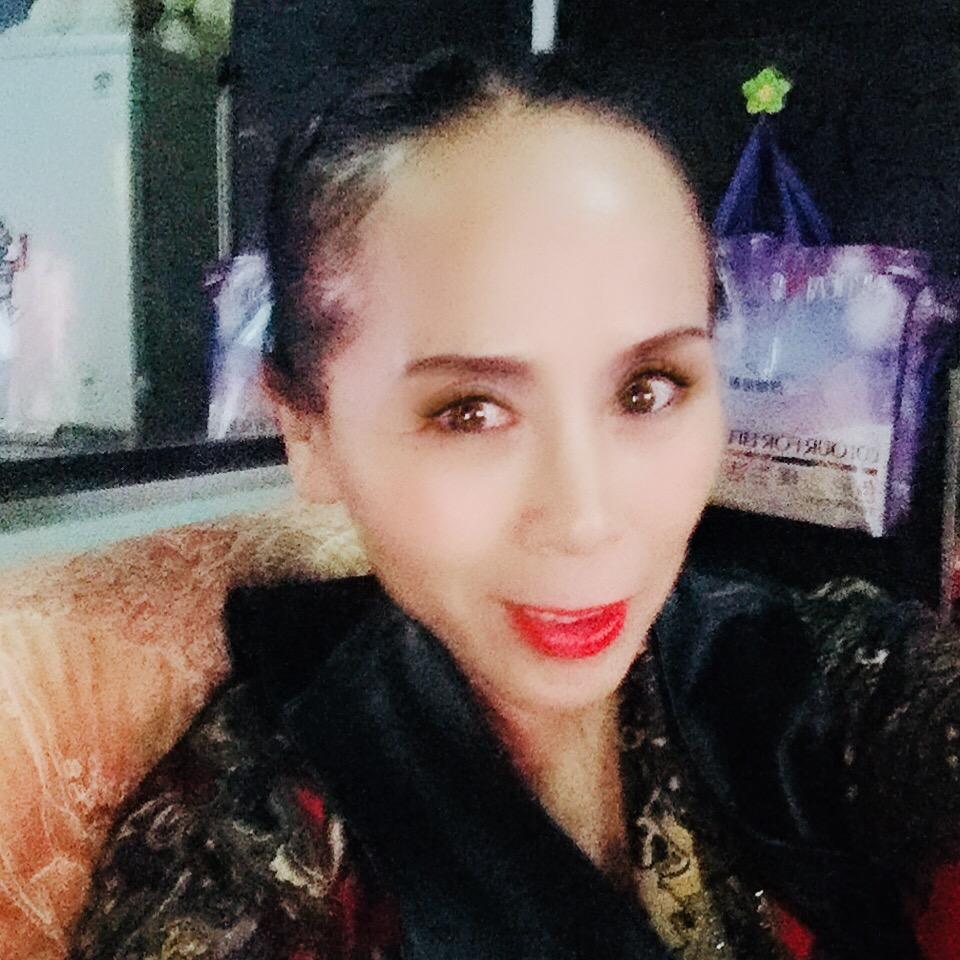 亲青毛妹
