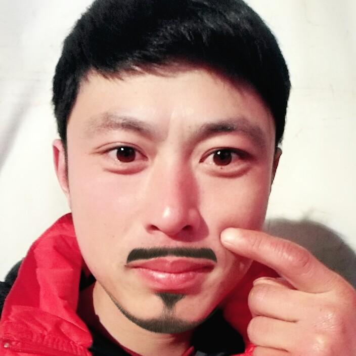 小胡子老师专属经纪人
