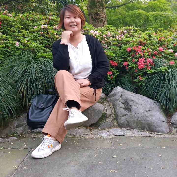 云儿飞舞