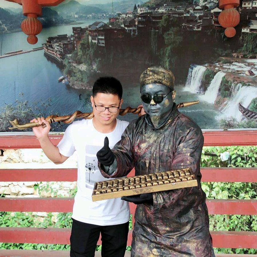 杨阳