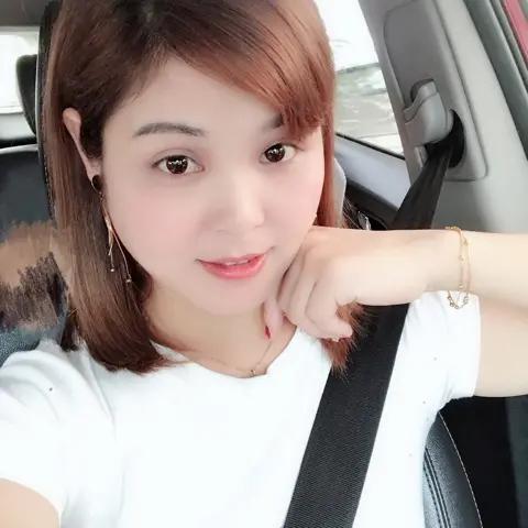爱笑的菇凉