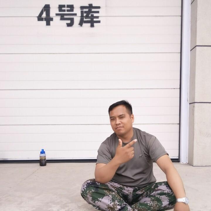 骑着毛驴上高速