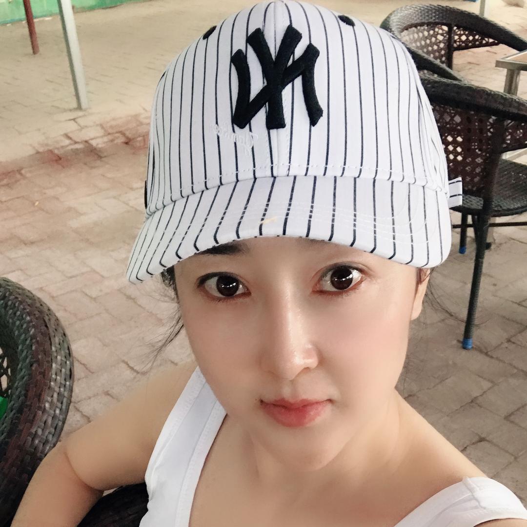 马映彤