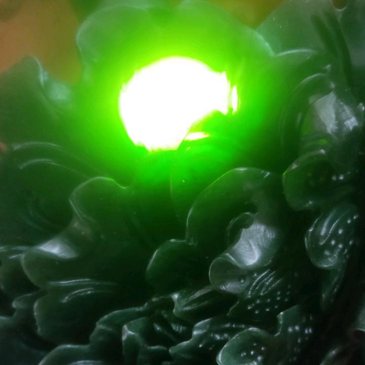 冠盛华泰山玉